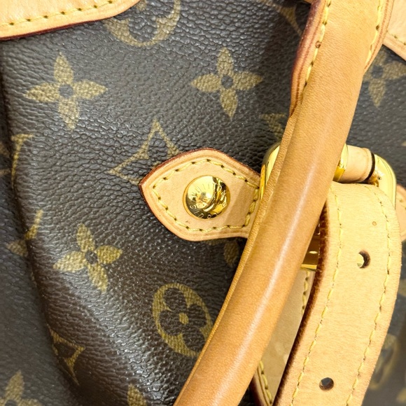 LOUIS VUITTON Monogram Tivoli GM Satchel Bag - Picture 4 of 16